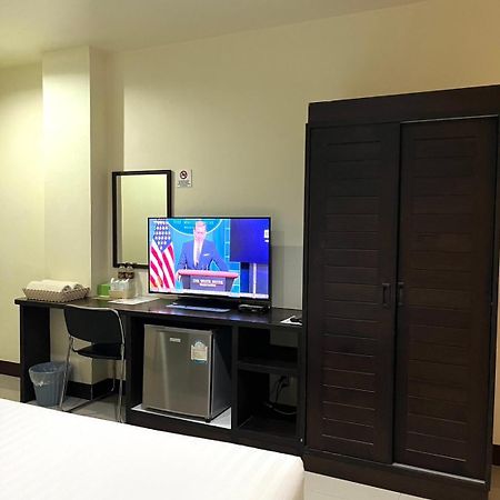 T.P. Place Hotel Phang Nga Eksteriør billede
