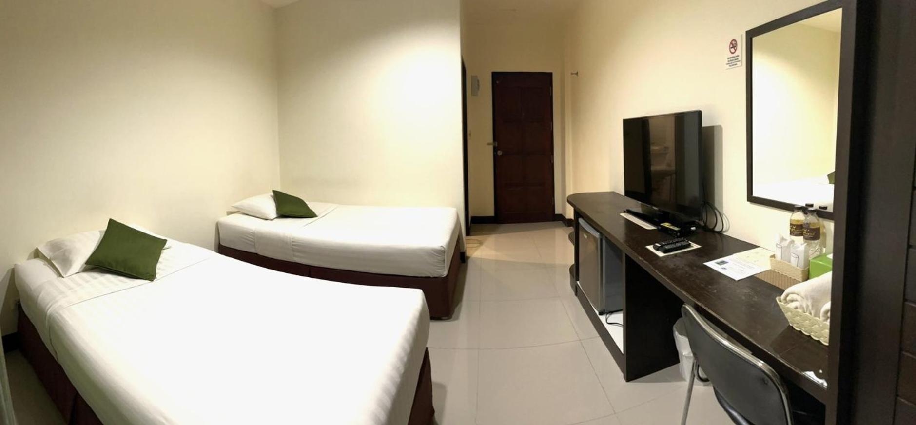T.P. Place Hotel Phang Nga Eksteriør billede