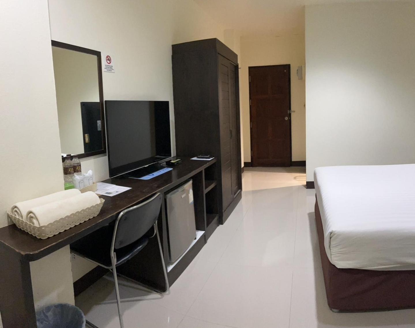 T.P. Place Hotel Phang Nga Eksteriør billede