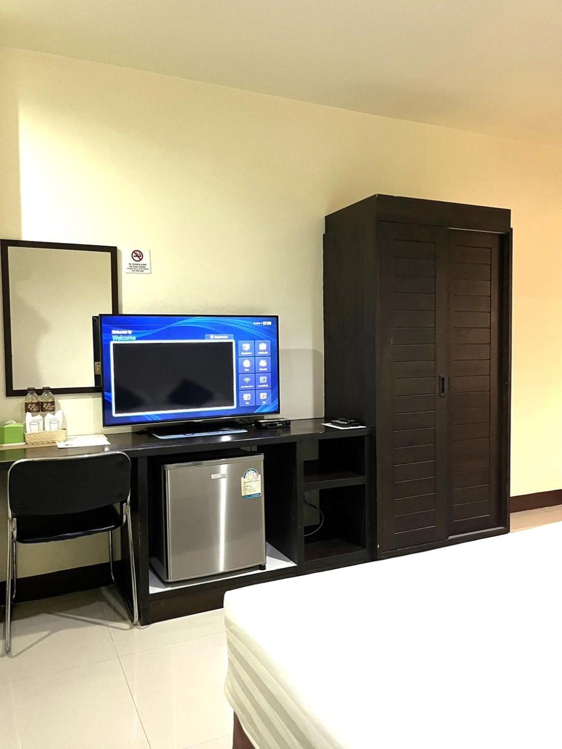 T.P. Place Hotel Phang Nga Eksteriør billede